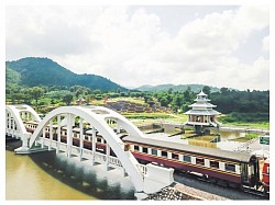 สะพานขาวทาชมภู