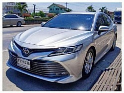 เช่ารถ Camry พร้อมคนขับ แม่สอด ตาก