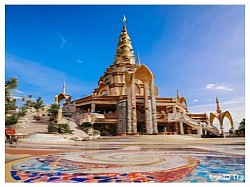 วัดพระธาตุผาซ่อนแก้ว