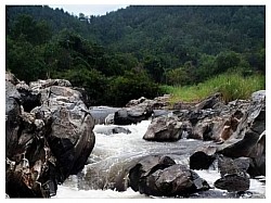 แก่งร้อยเกาะ