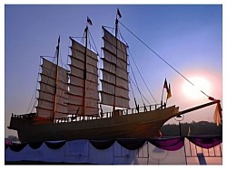 เรือสำเภาทอง คุ้งสำเภา